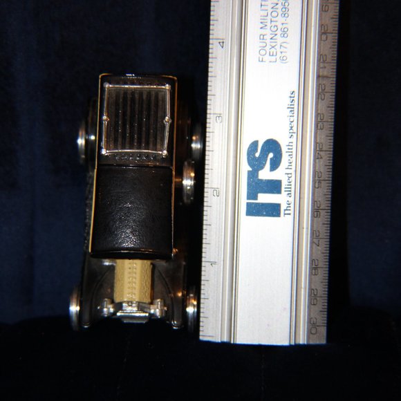 Vintage**1918 Ford Model Anheuser-Busch, Inc. St. Louis Beer - Picture 6 of 6